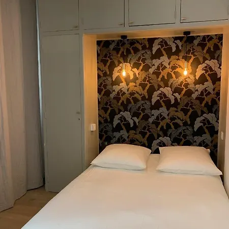Irresistible Chartreuse Apartment